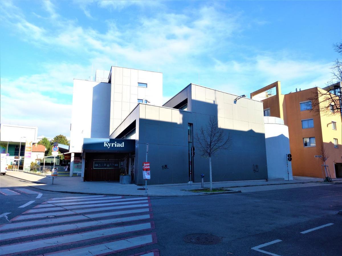 Kyriad Vienna Altmannsdorf Buitenkant foto